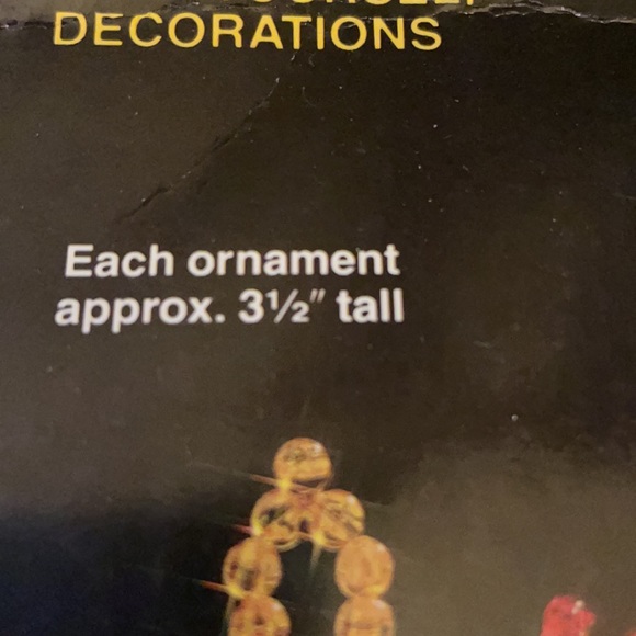 Vintage The Beadery Holiday Glow kit makes 4 - Picture 2 of 5